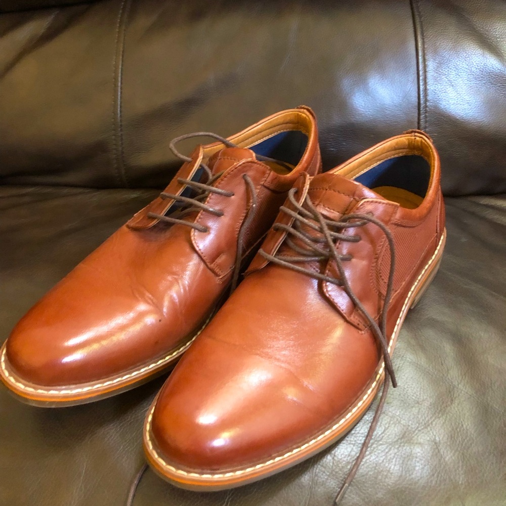 Brown Steve Madden shoes  (size 11)